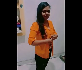 Desi Busty Young Indian Girl MMS